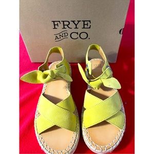Frye & Co. Lula Bow Sandals